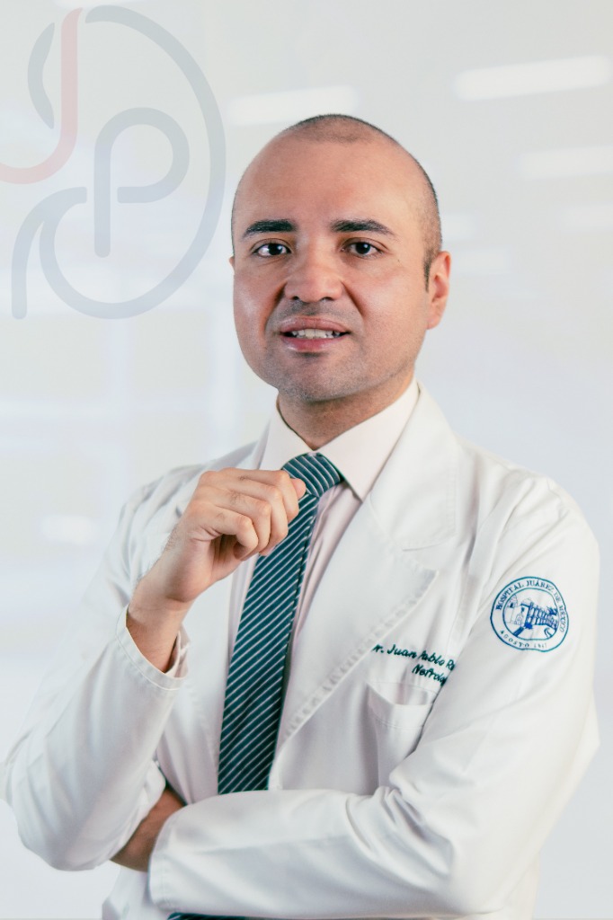 Dr. Juan Pablo Ruelas Román — Especialista en Nefrología
